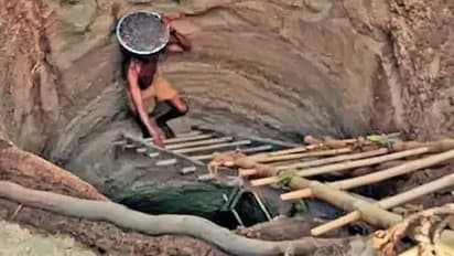 दुनिया में कुछ भी असंभव नहीं, गुजरात के 60 साल के गंगाभाई ने अकेले ही खोदा 32 फीट कुआं, 5 बार हुए थे असफल