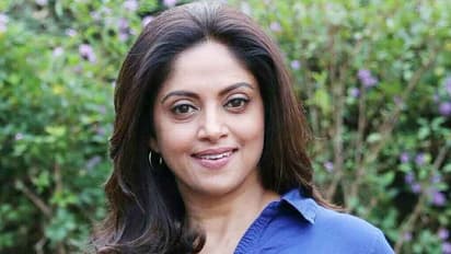 actress nadhiya : இன்னும் குறையாத அழகு...மேக்கப் போடாமல் நதியாவின் நியூ லுக் போட்டோஸ்..