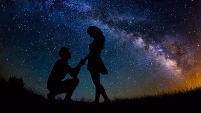 Weekly Love Horoscope साप्ताहिक लव राशिफल 27 जून से 3 जुलाई: इन 4 राशि वालों की लव लाइफ में बना रहेगा रोमांस