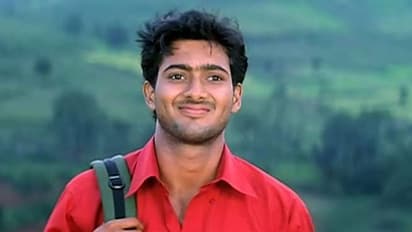 ఉదయ్ కిరణ్ సినిమా ఆపేయాలని చిరంజీవి కాంపౌండ్ నుంచి వార్నింగ్.. షాకింగ్ విషయాలు బయటపెట్టిన నిర్మాత..