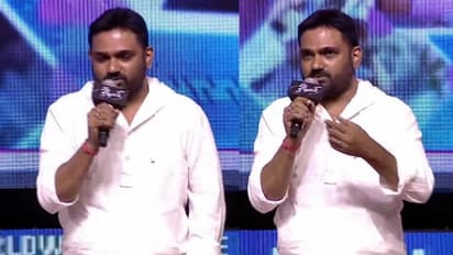 బొమ్మలు పేయింట్ వేసుకునే వాడిని.. చిరంజీవి వల్లే డైరెక్టర్ అయ్యాను.. మారుతీ ఎమోషనల్ స్పీచ్..