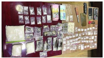 വാഹനത്തില് കണ്ടെത്തിയത് ലഹരിമരുന്നും ആയുധങ്ങളും പണവും; കുവൈത്തില് ഒരാള് പിടിയില്