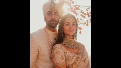 সঠিক হল ভবিষ্যদ্বাণী, দেখে নিন রণবীর-আলিয়ার প্রথম সন্তান নিয়ে কী বলেছিলেন জ্যোতিষীরা