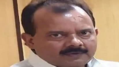 फर्रुखाबाद में बीएसपी नेता अनुपम दुबे पर कसा शिकंजा, करोड़ों की लागत की प्रॉपर्टी हुई कुर्क