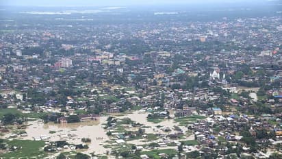వరదల్లోనే అస్సాం.. మరో ఐదుగురు మృతి.. 179కి చేరిన మరణాలు..