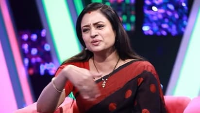 సుడిగాలి సుధీర్‌తో తన రిలేషన్‌ గురించి ఓపెన్‌ అయిన ఇంద్రజ.. మాట్లాడుతూ `జబర్దస్త్` జడ్జ్ ఎమోషనల్‌.. 