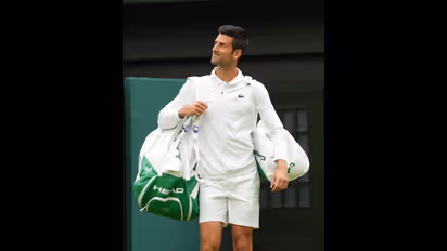 വിലക്ക് നീക്കാന്‍ അഭിഭാഷകർ ശ്രമം തുടങ്ങി; ഓസ്ട്രേലിയൻ ഓപ്പണിൽ കളിക്കാമെന്ന പ്രതീക്ഷയില്‍ ജോക്കോവിച്ച് 