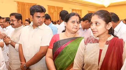 எடப்பாடி பழனிச்சாமி மனைவிக்கு கொரோனா..!! அதிர்ச்சியில் இபிஎஸ் தொண்டர்கள். 