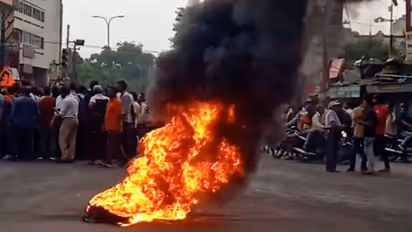 பழனியில் போதை தலைக்கேறி மின் கம்பியை பிடித்த நபர் உடல் கருகி உயிரிழப்பு