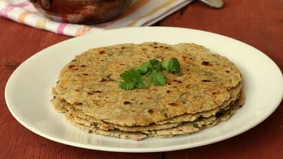 बैली फैट को करना है कम तो गेहूं  की जगह इन पांच आटों की रोटी को करे डाइट में शामिल