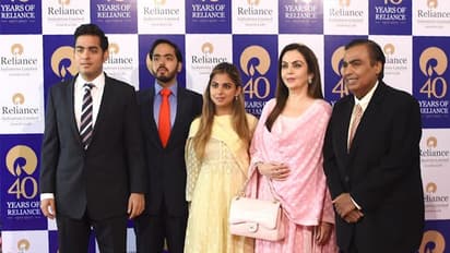 റിലയൻസ് സാമ്രാജ്യത്തിന്റെ നേതൃത്വം തന്റെ കൈയിൽ തന്നെയെന്ന് മുകേഷ് അംബാനി