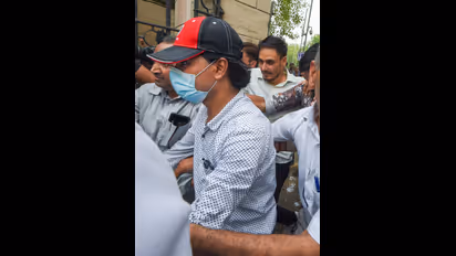 Supreme Court grants interim bail to Alt News co-founder Mohammed Zubair in Sitapur case