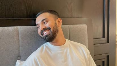 KL Rahul : ശസ്ത്രക്രിയ വിജയകരം, കെ എല്‍ രാഹുല്‍ സുഖംപ്രാപിക്കുന്നു; പുഞ്ചിരിയോടെ ചിത്രം