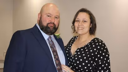 'റെന്റ് മൈ ഹാൻഡി ഹസ്ബൻഡ്'; ഭർത്താവിനെ വാടകയ്ക്ക് കൊടുത്ത് ഭാര്യ!