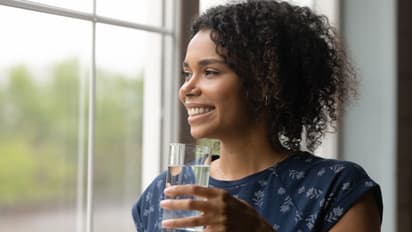 அடிவயிற்று தொப்பையை எளிதாக குறைக்க வேண்டுமா? வெறும் 3 பயிற்சிகள் போதும்! சிக்குனு ஆகிடுவீங்க!