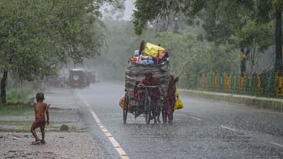 Delhi likely to see heavy rainfall with thunderstorms today, IMD issues 'orange' alert for next 4 days