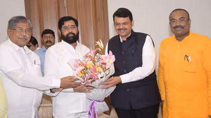 ಮಹಾರಾಷ್ಟ್ರ ಸಂಪುಟ ವಿಸ್ತರಣೆ , ನಾಳೆ 11 ಗಂಟೆಗೆ ರಾಜಭವನದಲ್ಲಿ ನೂತನ ಸಚಿವರ ಪ್ರಮಾಣ ವಚನ!