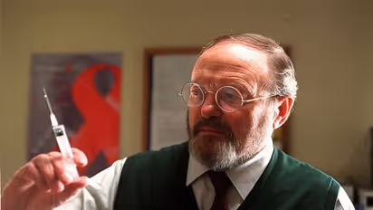 वह डॉक्टर जिसने 28 साल में ढाई सौ मरीजों का कत्ल किया, कहते हैं डॉक्टर डेथ