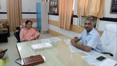 रुड़की: मां-बेटी से सामूहिक दुष्कर्म मामले में अस्पताल पहुंची राज्य महिला आयोग की अध्यक्ष कुसुम कंडवाल