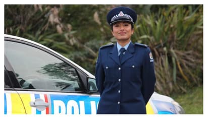 ന്യൂസിലാൻഡിലെ ആദ്യ മലയാളി പൊലീസ് ഉദ്യോഗസ്ഥ; അഭിമാന നേട്ടത്തിനുടമയായി പാലാ സ്വദേശി അലീന അഭിലാഷ്