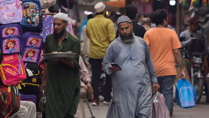 Pakistan: വൈദ്യുതി പ്രതിസന്ധി; പാകിസ്ഥാനില്‍ ഇന്‍റർനെറ്റ് ഷട്ട്ഡൗൺ ചെയ്യാന്‍ നീക്കം