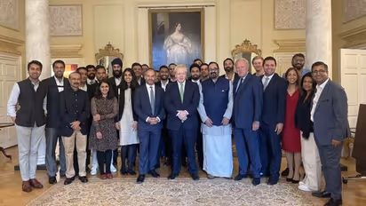 MoS Rajeev Chandrasekhar meets UK PM Boris Johnson with startup stars of New India