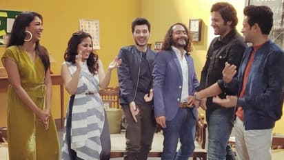 पुरानी तस्वीरें शेयर करके गोलू उर्फ श्वेता त्रिपाठी ने दी 'मिर्जापुर 3' के बारे में महत्वपूर्ण जानकारी