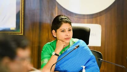 Bilkis Bano Case : నేరస్తుల విడుదల వార్త విని నమ్మలేకపోయా.. షాక్ అయ్యా.. స్మితా సబర్వాల్