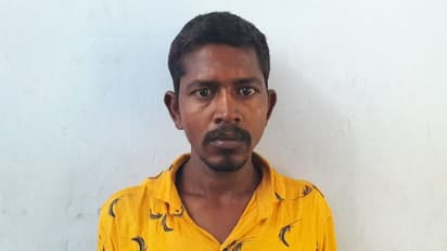 ಯುವತಿ ಹೊಟ್ಟೆ ನೋವಿನಿಂದ ಆಸ್ಪತ್ರೆಗೆ ಹೋದಾಗ ಹೊರ ಬಿತ್ತು ಕಾಮುಕನ ನೀಚ ಕೃತ್ಯ..!