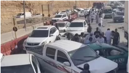 അല്‍ഖിദിയ റോഡില്‍ അപകടം; അഞ്ചു പേര്‍ക്ക് പരിക്കേറ്റു