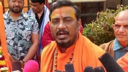 'मैं अलकायदा से हूं, नुपुर शर्मा का समर्थन छोड़ दो', वृंदावन के महंत को फोन पर अज्ञात युवक ने दी धमकी