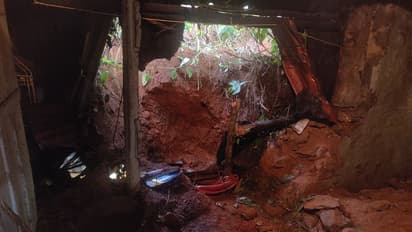 പുലര്‍ച്ചെ നാല് മണിക്ക് മണ്ണിടിഞ്ഞ് വീണ് വീട്ടില്‍ പാചകം ചെയ്യുകയായിരുന്ന സ്ത്രീ മരിച്ചു 