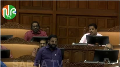 'ചോദ്യം ചോദിക്കുന്നവരോട് പ്രതിപക്ഷ നേതാവ് മോശമായി പെരുമാറുന്നു'; വിമര്ശനവുമായി കടകംപള്ളി സുരേന്ദ്രന്