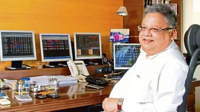 जानिए कितने पढ़े-लिखे थे राकेश झुनझुनवाला, सामान्य स्कूल से निकलकर शेयर मार्केट किंग बनने की ऐसी है कहानी