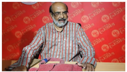 'ദേശീയ സാഹചര്യം മനസ്സിലാക്കാതെയുളള യുഡിഎഫ്-എല്‍ഡിഎഫ് പോര് നിര്‍ഭാഗ്യകരം': തോമസ് ഐസക്