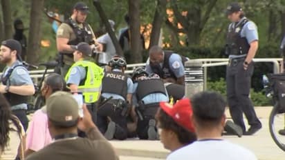 ജൂലൈ 4 പരേഡിനെതിരായ വെടിവെപ്പ്: അഞ്ച് മരണം, 16 പേർക്ക് പരിക്ക്; അക്രമിക്കായി ചിക്കാഗോയിൽ തിരച്ചിൽ