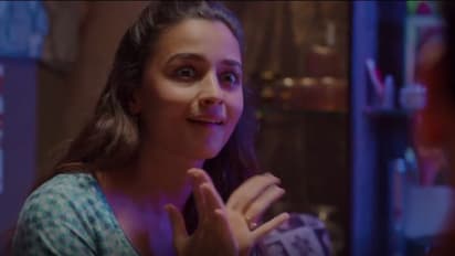 মুক্তি পেলো নেটফ্লিক্সের ডার্লিংস টিজার, মা-মেয়ের চরিত্রে মুগ্ধ করলেন আলিয়া ভাট, শেফালি শাহ