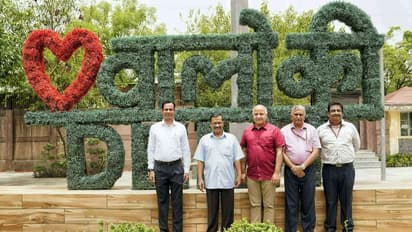 66% बढ़ी दिल्ली के विधायकों की सैलरी, जानें भारत के किस राज्य में विधायकों को मिलता है कितना पेमेंट