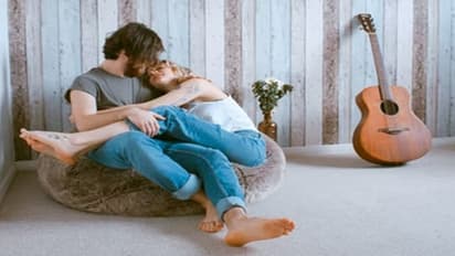 सेक्स से मिलते हैं ये 10 सरप्राइज करने वाले हेल्थ बेनिफिट्स, आखिरी फायदे पर जरूर करें गौर