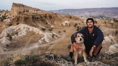 നായയുമായി ചുറ്റിക്കണ്ടത് 38 രാജ്യങ്ങൾ, എല്ലാം കാൽനടയായി! 