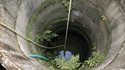 ಸಾಲಬಾಧೆ: ಇಬ್ಬರು ಮಕ್ಕಳನ್ನು ಬಾವಿಗೆ ತಳ್ಳಿ ತಂದೆ ಆತ್ಮಹತ್ಯೆ