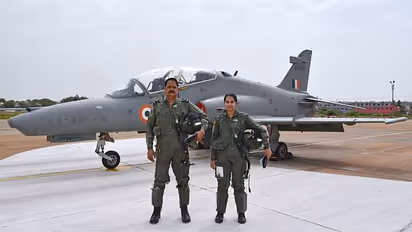 A first in the IAF: Father-daughter duo fly in formation