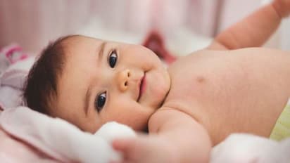 పసిబిడ్డలకు ముద్దులు పెట్టే ముందు జాగ్రత్త!