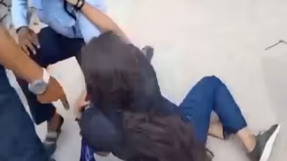 ಬೆಳಗಾವಿ: ಚಿಲ್ಲರೆ ಹಣಕ್ಕಾಗಿ ಮಹಿಳಾ ಕಂಡಕ್ಟರ್ ಮೇಲೆ ಯುವಕನಿಂದ ಹಲ್ಲೆ