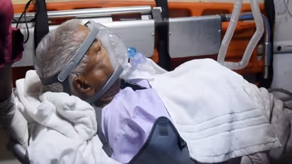 लालू यादव की हालत बेहद सीरियस, AIIMS में इलाज जारी, बेटे तेजस्वी ने कहा-सिंगापुर ले जाएंगे...