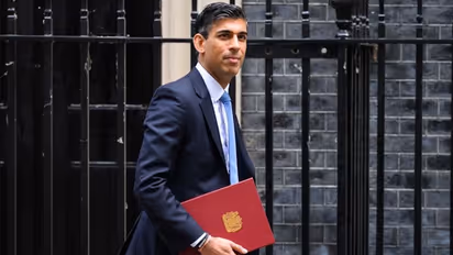 Rishi Sunak tops new UK PM vote, concerns over Tory infighting