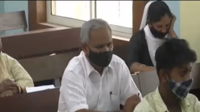 Odisha Board 10th Result : 58 साल की उम्र में बीजद MLA अंगद कन्हार ने 1st डिवीजन पास की 10वीं की परीक्षा