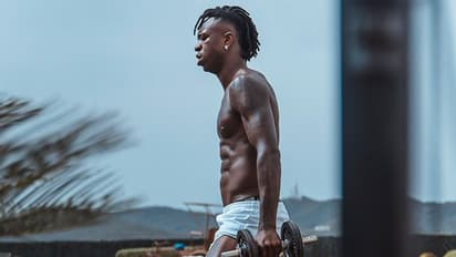 കോക്കെയുടെ ഭീഷണി വിലപ്പോവില്ല; വിനീഷ്യസിന്റെ സാംബാ നൃത്തത്തിന് പിന്തുണയുമായി കൂടുതല്‍ താരങ്ങള്‍