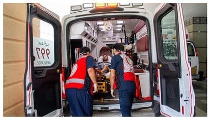  അറഫ സംഗമത്തില്‍ പങ്കെടുക്കാന്‍ കിടപ്പുരോഗികളായ തീര്‍ത്ഥാടകരെയും മക്കയിലെത്തിച്ചു