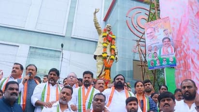 వైఎస్ఆర్ నిరంతరం ప్రజల కోసమే పని చేశారు - టీపీసీసీ చీఫ్ రేవంత్ రెడ్డి
